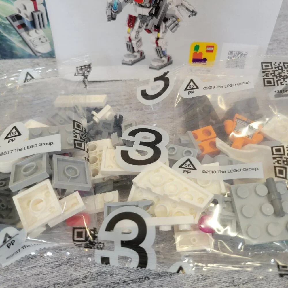 Lego Star Wars Luke Skywalker X-Wing Mech 75390